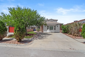 12145 St Francis Ct in El Paso, TX - Foto de edificio - Building Photo