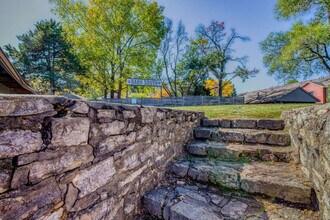 Park South in Kansas City, MO - Foto de edificio - Building Photo