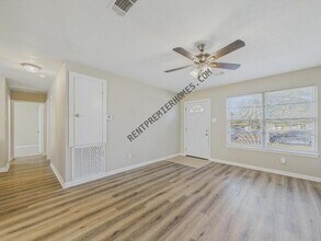 1 Coral Ln in Jacksonville, AR - Building Photo - Building Photo