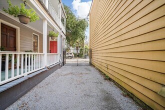 237 Coming St in Charleston, SC - Building Photo - Building Photo