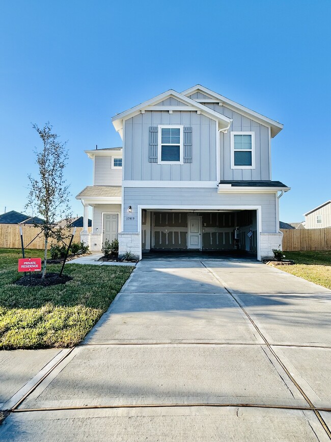 property at 17919 Stone Picker Ct