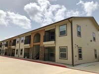 1820 Jacquelyn Dr photo'