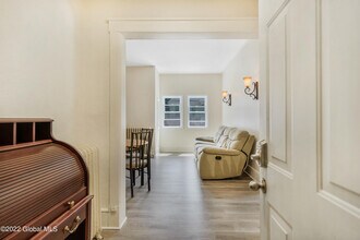 2209 15th St in Troy, NY - Building Photo - Building Photo