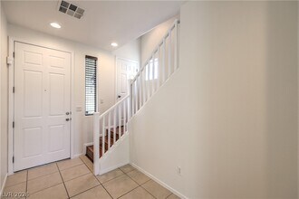 10057 Bonterra Ave in Las Vegas, NV - Building Photo - Building Photo