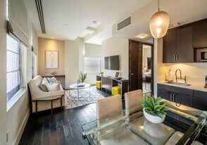 520 8th Ave in New York, NY - Building Photo