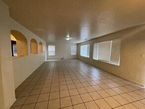 9620 Sundoro Pl NW in Albuquerque, NM - Building Photo - Building Photo