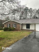 184 Fremont Loop in Mooresville, NC - Building Photo