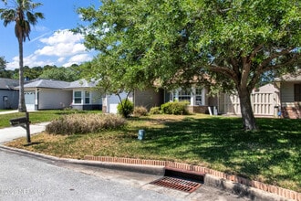 1720 Wildwood Creek Ln in Jacksonville, FL - Building Photo - Building Photo