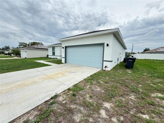 13 Zinnia Ln in Poinciana, FL - Building Photo - Building Photo