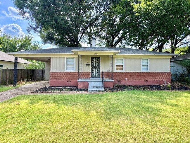 property at 1761 Cornelia Ln