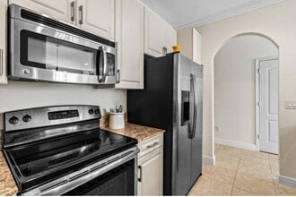 5979 Monterra Club Dr in Greenacres, FL - Building Photo - Building Photo