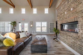 Velta Villas in Abilene, TX - Building Photo - Lobby