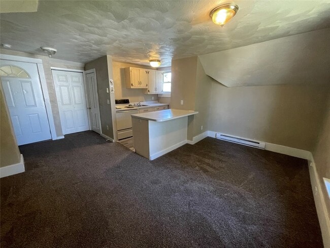 2672 Myrtle St in Erie, PA - Building Photo - Building Photo