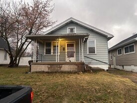 2119 N Underhill St in Peoria, IL - Building Photo