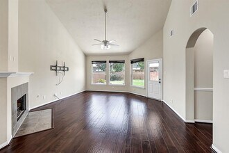 2414 Snowy Egret Drive in Katy, TX - Building Photo - Building Photo