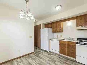 24 Scioto Dr in Heath, OH - Building Photo - Building Photo