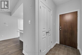 1067 Beryl Private in Ottawa, ON - Building Photo - Building Photo