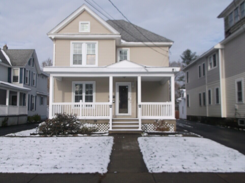 732 W Liberty St, Unit 1 in Rome, NY - Building Photo