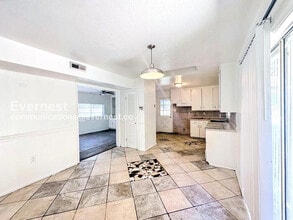 2740 Teresa Dr in Jackson, MS - Building Photo - Building Photo