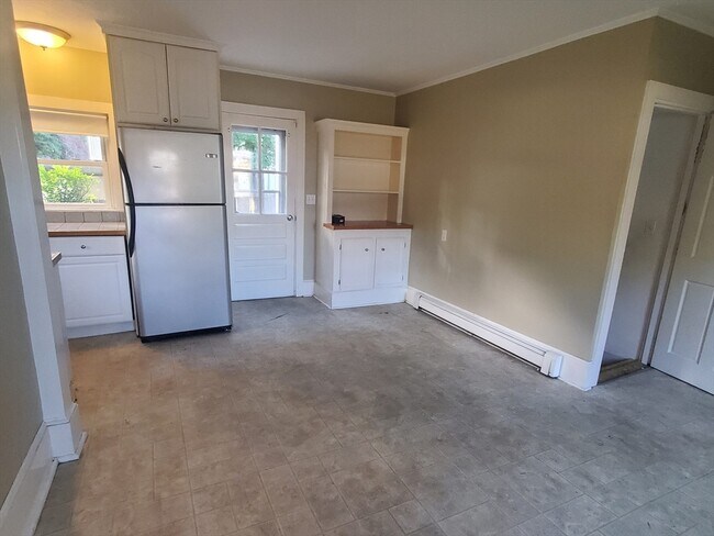 232 North St-Unit -1 in Weymouth, MA - Building Photo - Building Photo