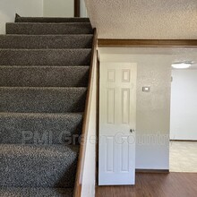 404 E Redwood St in Coweta, OK - Building Photo - Building Photo