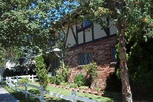 Royal Oak Apartments