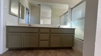 1465 Venice Cir in Stockton, CA - Building Photo - Building Photo