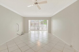 2440 SW 22nd Ave in Delray Beach, FL - Building Photo - Building Photo
