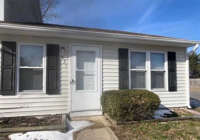 property at 831 Armistine Ct