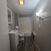 200 Main St in Claremont, NH - Building Photo - Building Photo