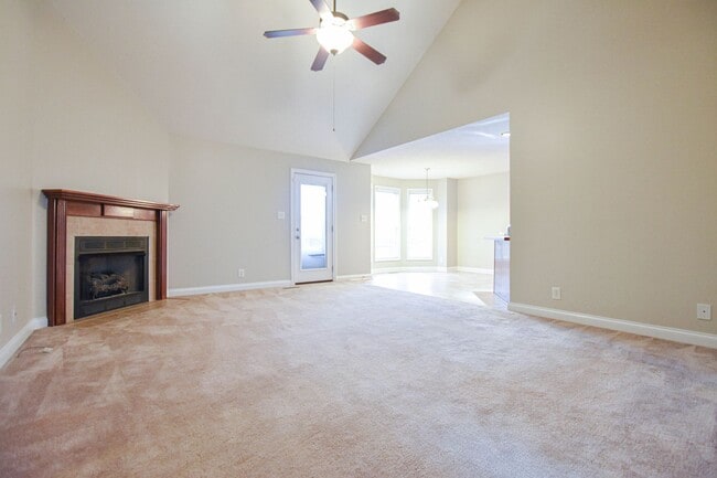 3632 S Jot Dr in Clarksville, TN - Building Photo - Building Photo