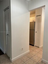 906 Coral Club Dr in Coral Springs, FL - Building Photo - Building Photo