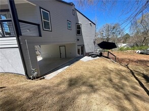 42 Riverdale Cir in Canton, GA - Foto de edificio - Building Photo
