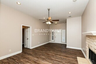 4804 Deal Dr in Fort Worth, TX - Foto de edificio - Building Photo