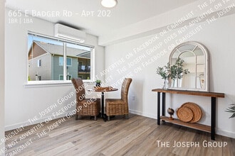 665 E Badger Rd in Lynden, WA - Building Photo - Building Photo