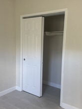 1838 NW 1st Pl, Unit 2 in Miami, FL - Foto de edificio - Building Photo