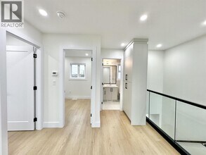 3850 Union St in Burnaby, BC - Building Photo - Building Photo