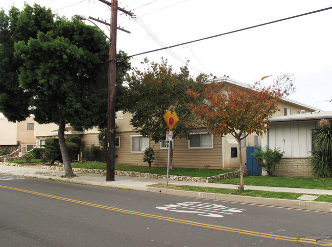 24647 Pennsylvania Ave in Lomita, CA - Building Photo - Building Photo