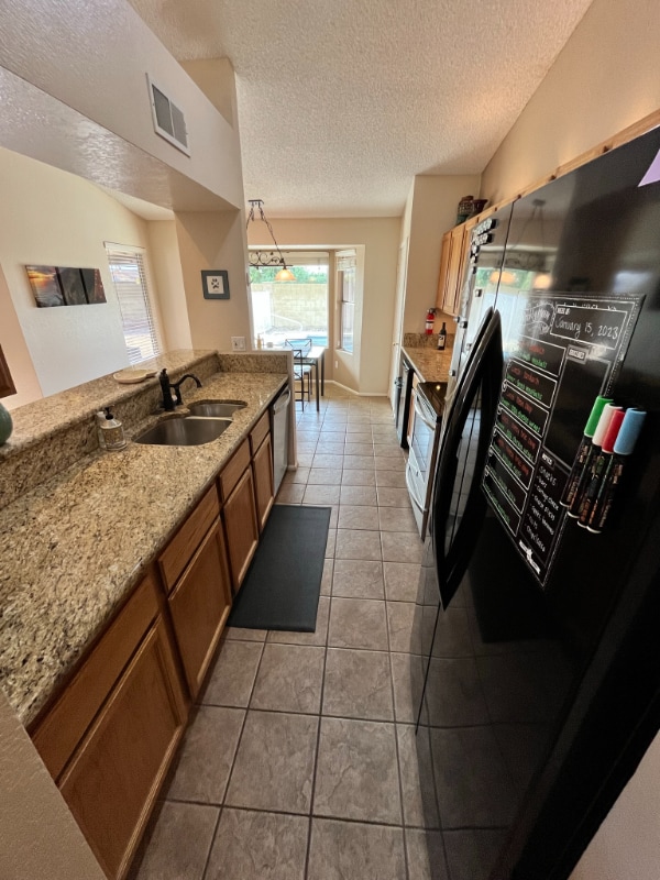 18844 N 40th Pl in Phoenix, AZ - Foto de edificio - Building Photo