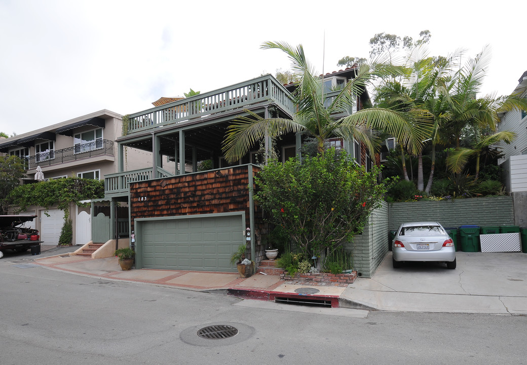 183 Dumond Dr in Laguna Beach, CA - Building Photo