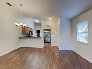 4334 Country Hills Blvd in Plant City, FL - Building Photo - Building Photo