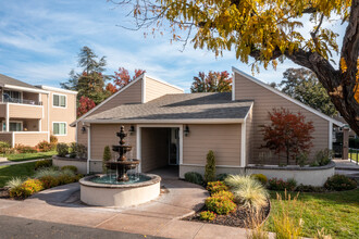 Greenback Terrace Apartments in Citrus Heights, CA - Building Photo - Building Photo