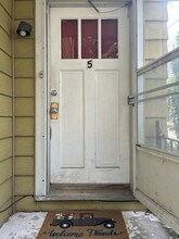402 S Memorial Dr, Unit 3 Built in Bookcases in Appleton, WI - Building Photo - Building Photo
