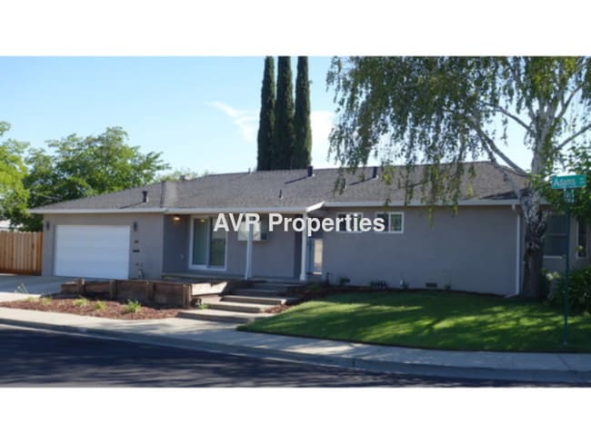 property at 886 Adams Ave
