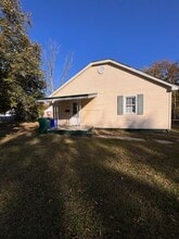 1524 E Whitmer St in Decatur, IL - Building Photo - Building Photo