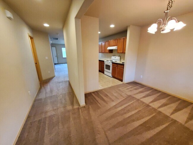 15524 87th Ave E in South Hill, WA - Building Photo - Building Photo