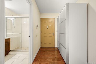 94-11 65th Rd in Queens, NY - Building Photo - Building Photo