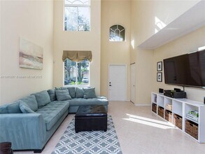 5119 Heron Ct in Coconut Creek, FL - Building Photo - Building Photo