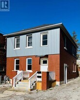 14 Albert St in Welland, ON - Building Photo