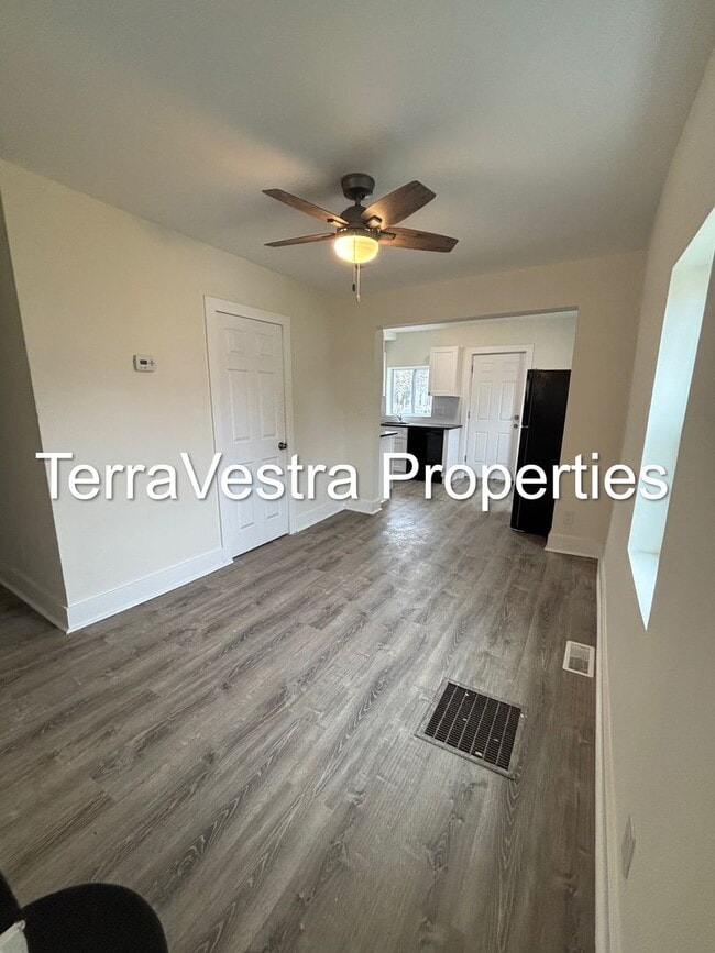 70 S Pine St in Bridgeton, NJ - Building Photo - Building Photo